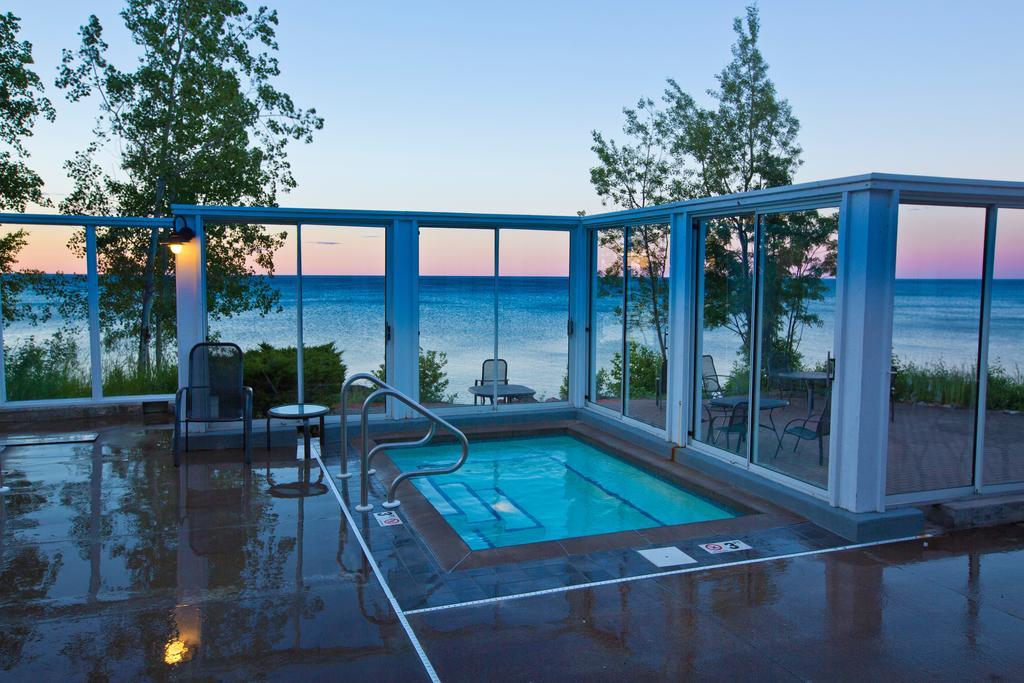 Bluefin Bay On Lake Superior Tofte Екстериор снимка